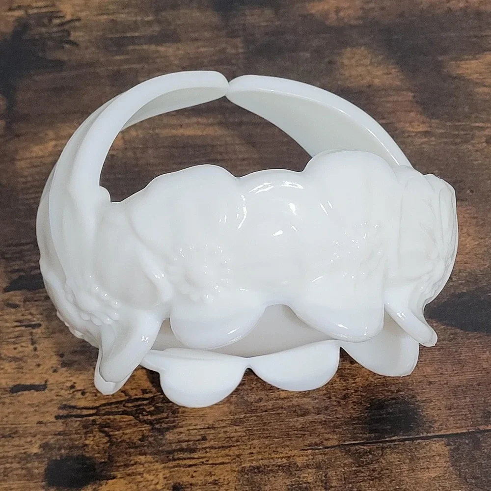 Vtg‎ Westmoreland Milk Glass Pansy Dogwood Split Handle Basket Bowl Candy Dish